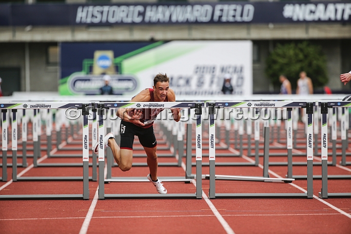 2018NCAAThur-05.JPG - 2018 NCAA D1 Track and Field Championships, June 6-9, 2018, held at Hayward Field in Eugene, OR.